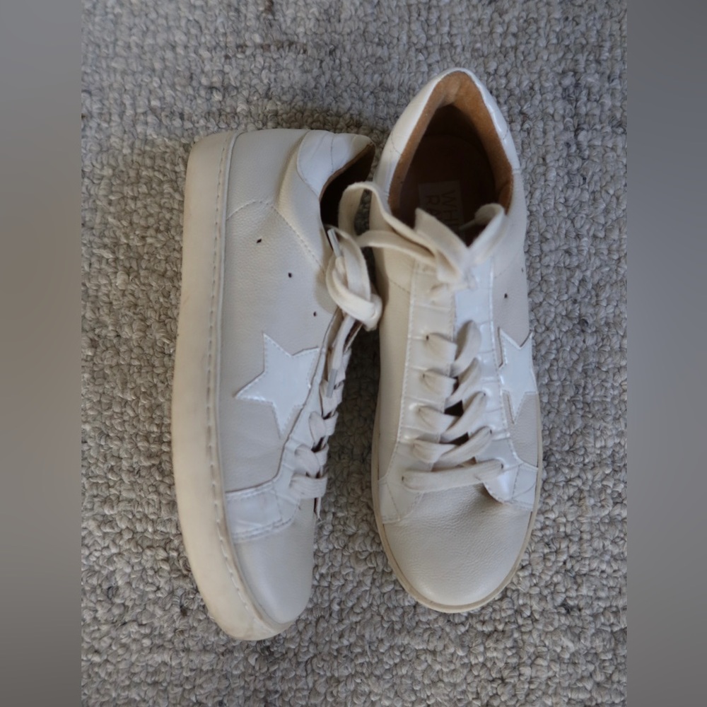White Raven Sneakers